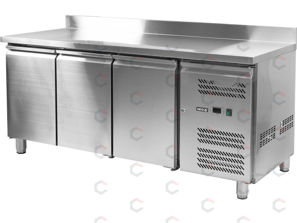 Šaldymo stalas | 3 durų | Linija 700 (YG-05255) Šaldymo stalas | 3 durų | Linija 700 (YG-05255)