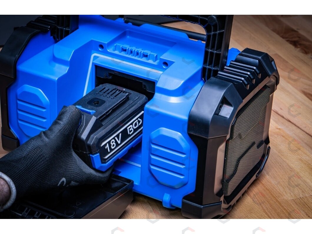 Hibridinis statybinis DAB+ ir FM radijas | Bluetooth | 18 V / 230 V | be akumuliatoriaus (7387) 2 Hibridinis statybinis DAB+ ir FM radijas | Bluetooth | 18 V / 230 V | be akumuliatoriaus (7387) 2