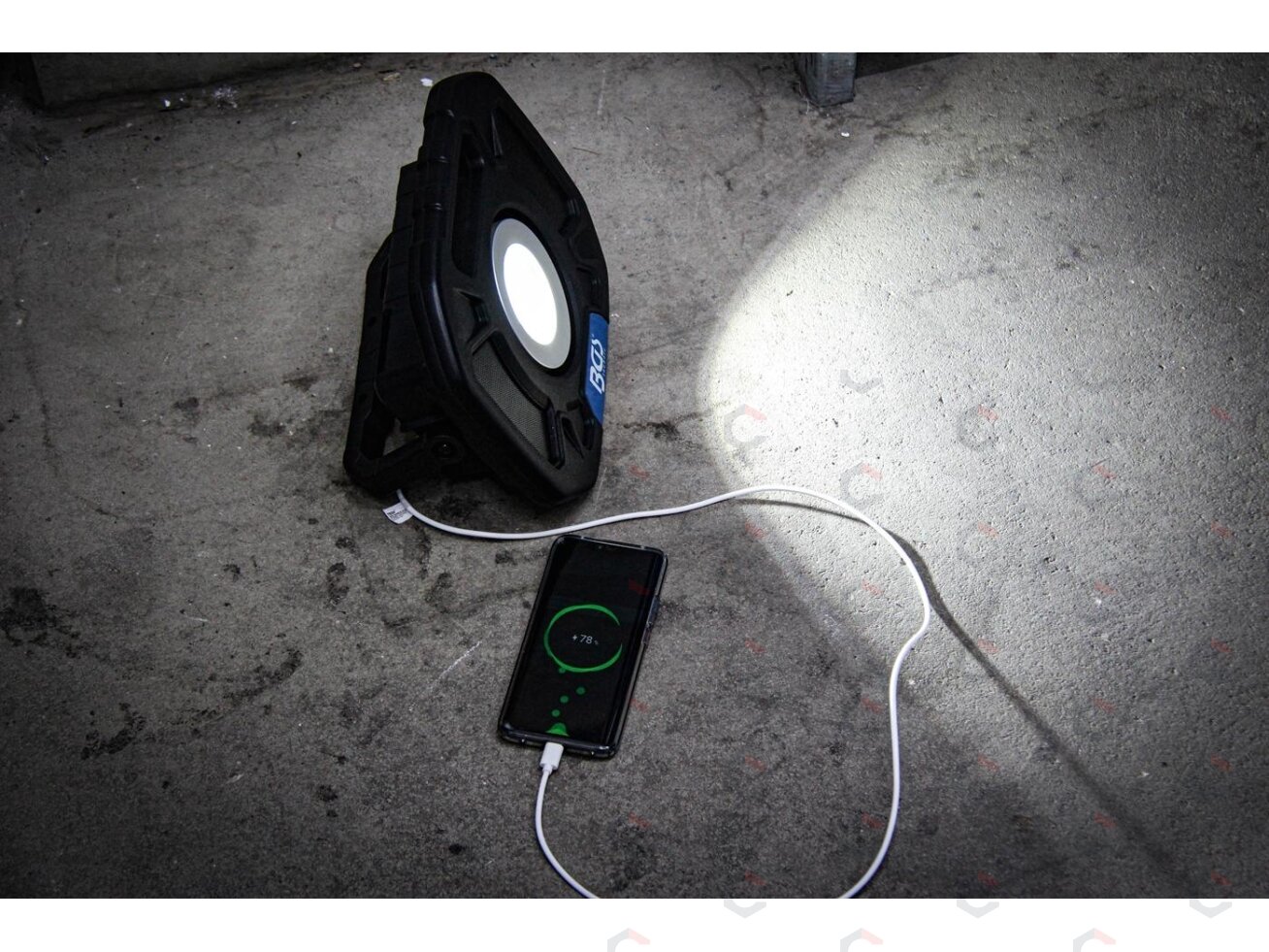 Darbo lempa | akumuliatorinė / powerbank | COB-LED | 40 W | su vidiniais garsiakalbiais (85332) 8 Darbo lempa | akumuliatorinė / powerbank | COB-LED | 40 W | su vidiniais garsiakalbiais (85332) 8