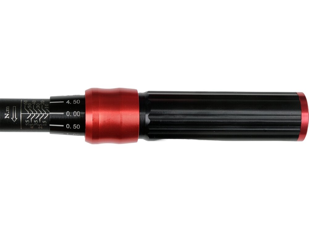 Dinamometrinių raktų rinkinys | 1/4", 3/8", 1/2" | 2–220 Nm | 9 vnt. (YT-07716) 11 Dinamometrinių raktų rinkinys | 1/4", 3/8", 1/2" | 2–220 Nm | 9 vnt. (YT-07716) 11