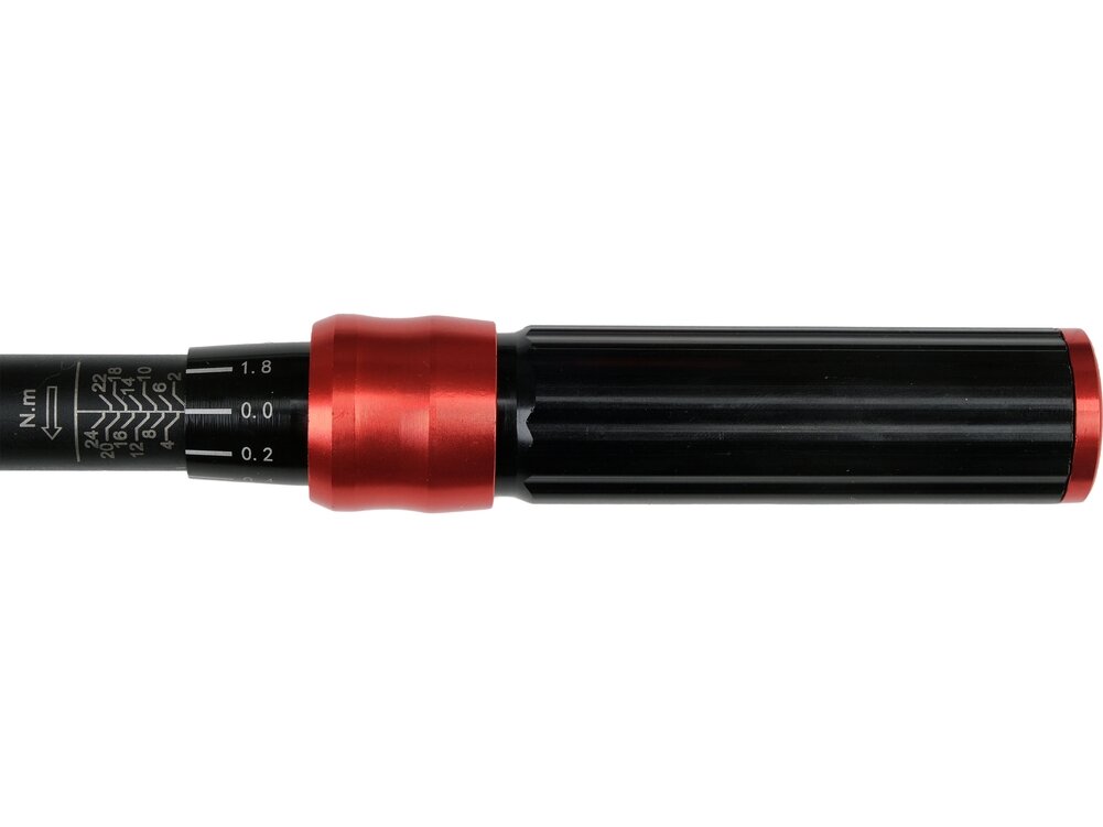 Dinamometrinių raktų rinkinys | 1/4", 3/8", 1/2" | 2–220 Nm | 9 vnt. (YT-07716) 12 Dinamometrinių raktų rinkinys | 1/4", 3/8", 1/2" | 2–220 Nm | 9 vnt. (YT-07716) 12