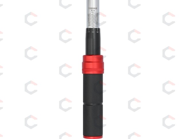 Dinamometrinis raktas | 12.5 mm (1/2") | 40 - 220 Nm (YT-07676) 3 Dinamometrinis raktas | 12.5 mm (1/2") | 40 - 220 Nm (YT-07676) 3