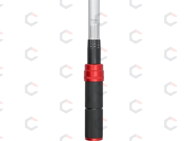 Dinamometrinis raktas | 12.5 mm (1/2") | 60 - 330 Nm (YT-07677) 3