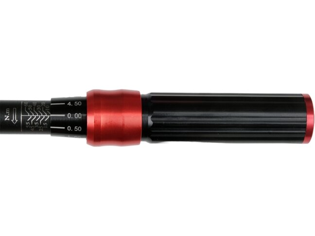 Dinamometrinių raktų rinkinys | 1/4", 3/8", 1/2" | 2–220 Nm | 9 vnt. (YT-07716) 11 Dinamometrinių raktų rinkinys | 1/4", 3/8", 1/2" | 2–220 Nm | 9 vnt. (YT-07716) 11