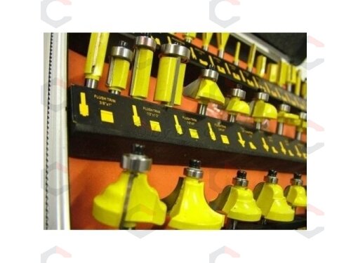 Frezų medžiui rinkinys | 35 vnt. (M22550) 2 Frezų medžiui rinkinys | 35 vnt. (M22550) 2