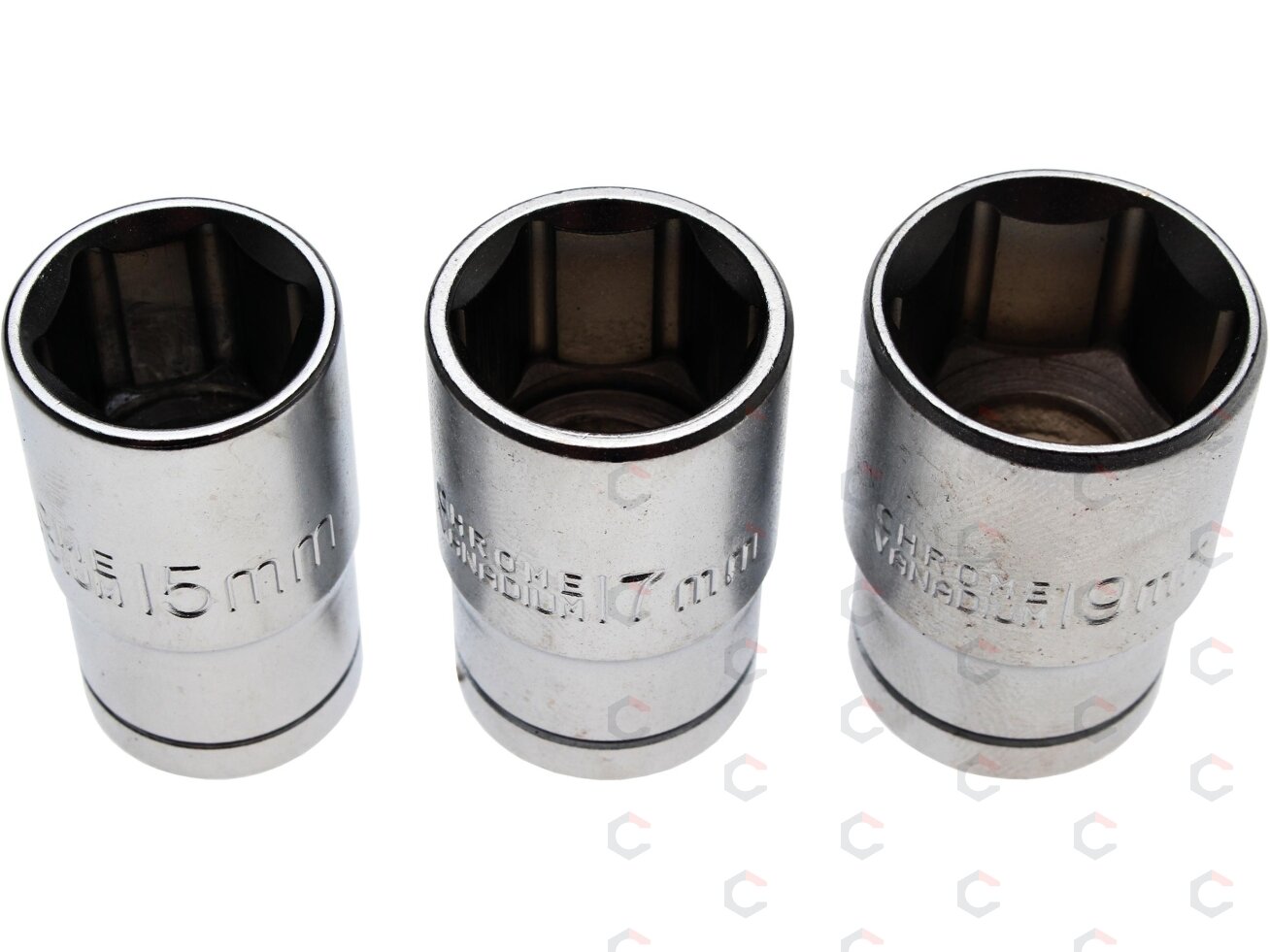 Galvučių rinkinys | 12,5 mm (1/2") | 15 - 17 - 19 mm | 3 vnt. (15125) 1 Galvučių rinkinys | 12,5 mm (1/2") | 15 - 17 - 19 mm | 3 vnt. (15125) 1