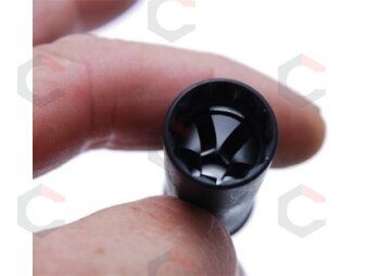 Galvutė žvakėms | 10 mm (3/8") | 14 mm (2400) 2 Galvutė žvakėms | 10 mm (3/8") | 14 mm (2400) 2