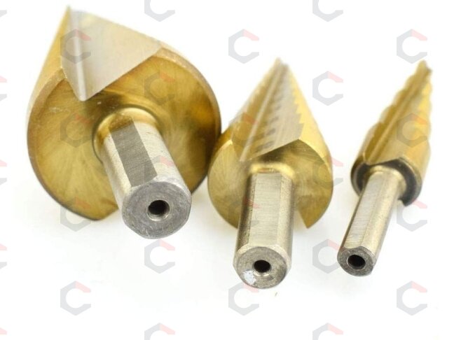 Pakopinių grąžtų rinkinys | titano danga | 4–32 mm | 3 vnt. (EB-4345) 3 Pakopinių grąžtų rinkinys | titano danga | 4–32 mm | 3 vnt. (EB-4345) 3