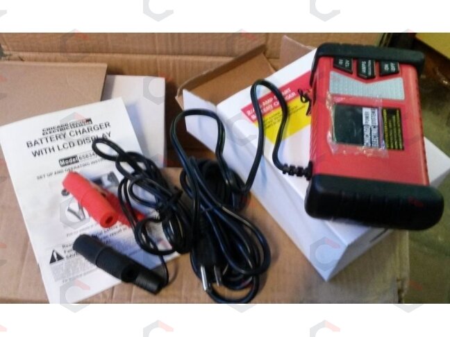 Greito pakrovimo impulsinis įkroviklis 2/4/6 Amp (Amerikietiškas tipas) (SK6005-2) 2 Greito pakrovimo impulsinis įkroviklis 2/4/6 Amp (Amerikietiškas tipas) (SK6005-2) 2