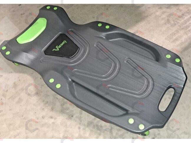 Gultas ant ratukų | profi | 42"| HDPE 100% | su įrankių dėklu (PC42T) 2