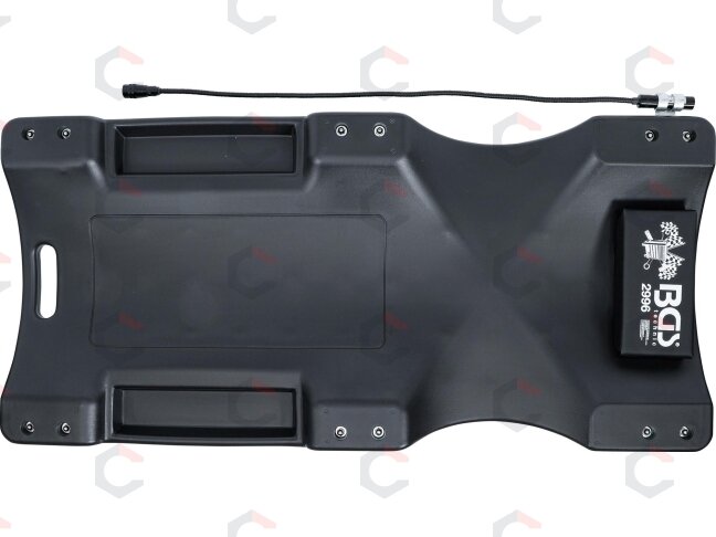 Gultas ant ratukų | su darbo žibintu | 1030 x 500 mm (2996) 2 Gultas ant ratukų | su darbo žibintu | 1030 x 500 mm (2996) 2