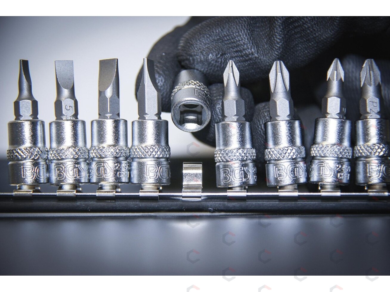 Įpresuotų antgalių rinkinys | 6.3 mm (1/4") plokšti SL, kryžminiai PH / PZ | 12 vnt.. (2163) 3 Įpresuotų antgalių rinkinys | 6.3 mm (1/4") plokšti SL, kryžminiai PH / PZ | 12 vnt.. (2163) 3