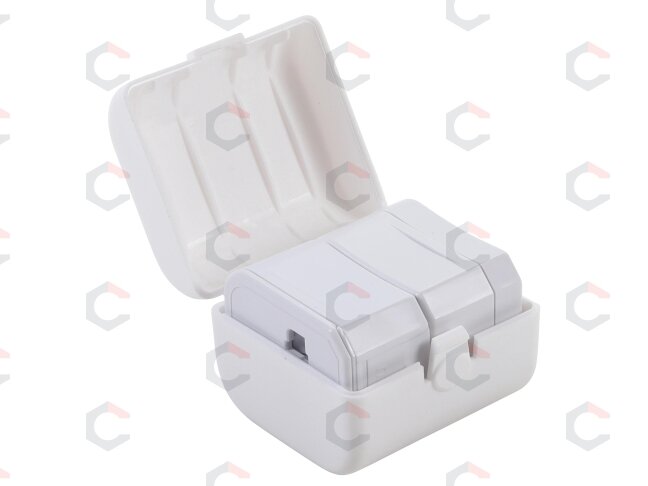 Kelioniniai kištukiniai adapteriai | 3 vnt. (9798) 5 Kelioniniai kištukiniai adapteriai | 3 vnt. (9798) 5