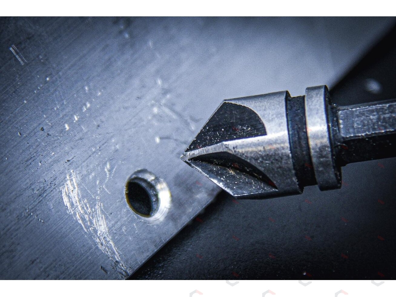 Kūginių grąžtų/frezų rinkinys | HSS | 6.3 mm (1/4") | 12 - 16 - 19 mm | 3 vnt. (70052) 2 Kūginių grąžtų/frezų rinkinys | HSS | 6.3 mm (1/4") | 12 - 16 - 19 mm | 3 vnt. (70052) 2