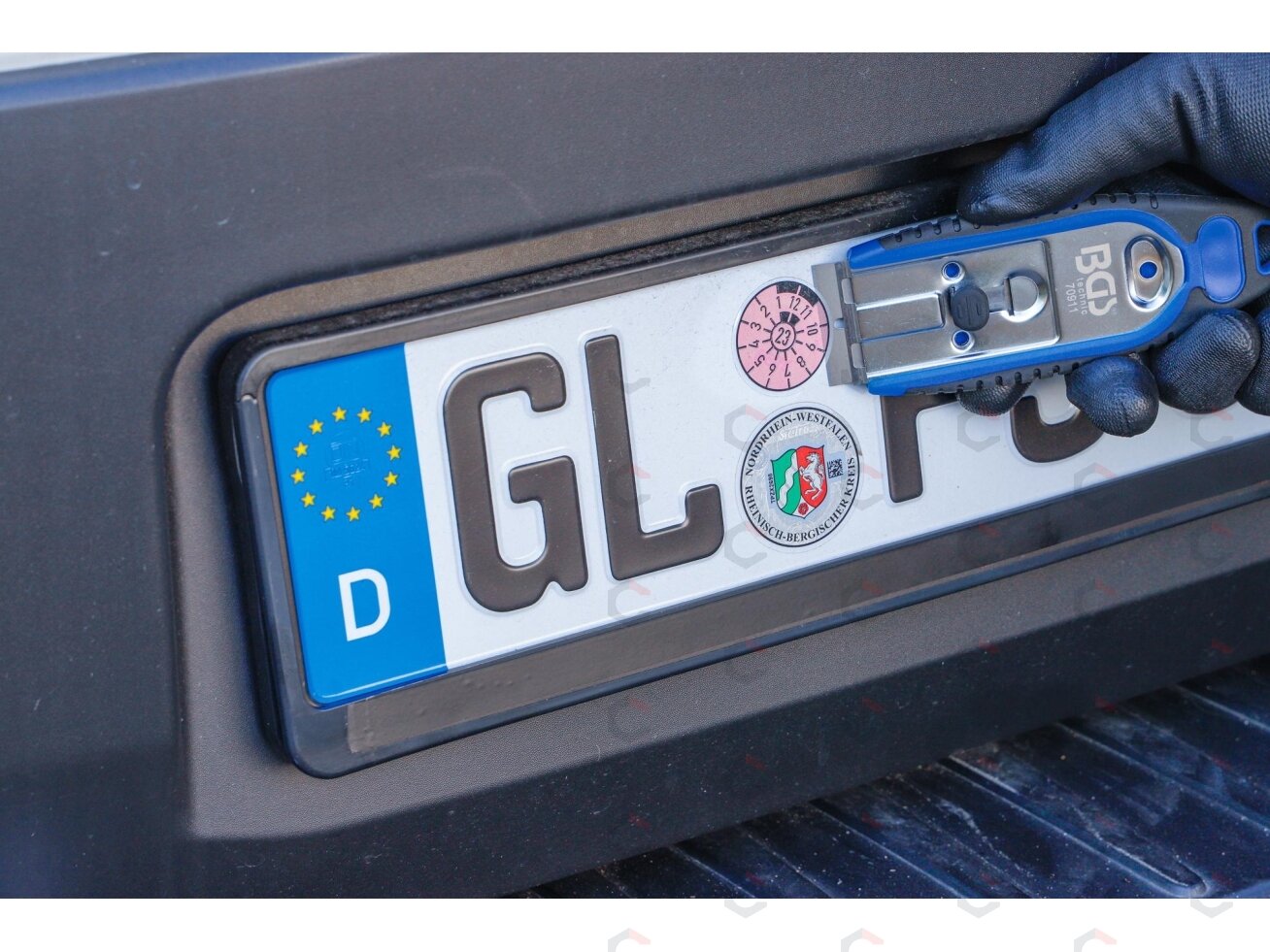 Lipdukų grandiklis | 40 mm | su 6 metaliniais gramdymo peiliukais (70911) 1