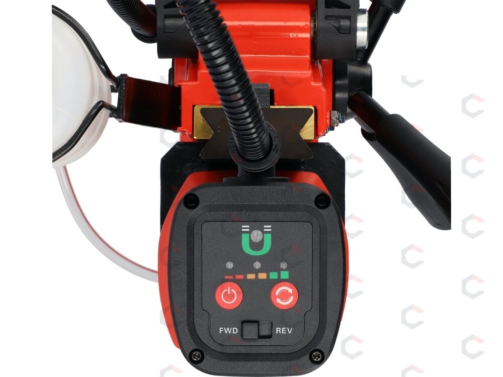 Akumuliatorinis magnetinis gręžtuvas | 18 V | Ø 35 mm | 11000 N | YATO (YT-820507) 7 Akumuliatorinis magnetinis gręžtuvas | 18 V | Ø 35 mm | 11000 N | YATO (YT-820507) 7