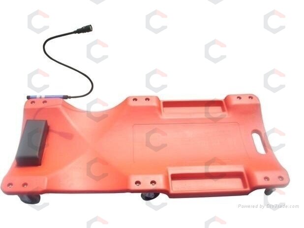 Mechaniko gultas ant ratukų | su integruotu LED darbo žibintu | 1050 × 490 × 95 mm (SK3250) 3 Mechaniko gultas ant ratukų | su integruotu LED darbo žibintu | 1050 × 490 × 95 mm (SK3250) 3