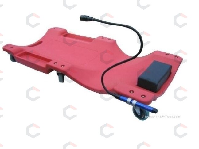 Mechaniko gultas ant ratukų | su integruotu LED darbo žibintu | 1050 × 490 × 95 mm (SK3250) 2 Mechaniko gultas ant ratukų | su integruotu LED darbo žibintu | 1050 × 490 × 95 mm (SK3250) 2
