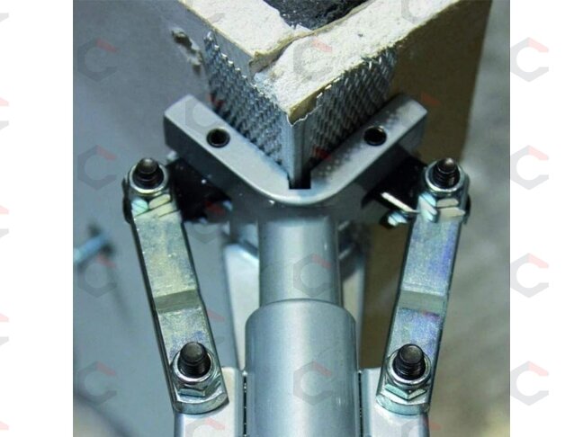 Metalinis kampų fiksatorius (MCF36) 7 Metalinis kampų fiksatorius (MCF36) 7