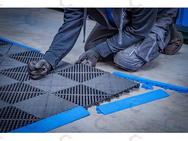 Plastikinių grindų plytelių rinkinys | paspaudimo sistema | 400 x 400 x 18 mm | 10 vnt. (74546) 3 Plastikinių grindų plytelių rinkinys | paspaudimo sistema | 400 x 400 x 18 mm | 10 vnt. (74546) 3