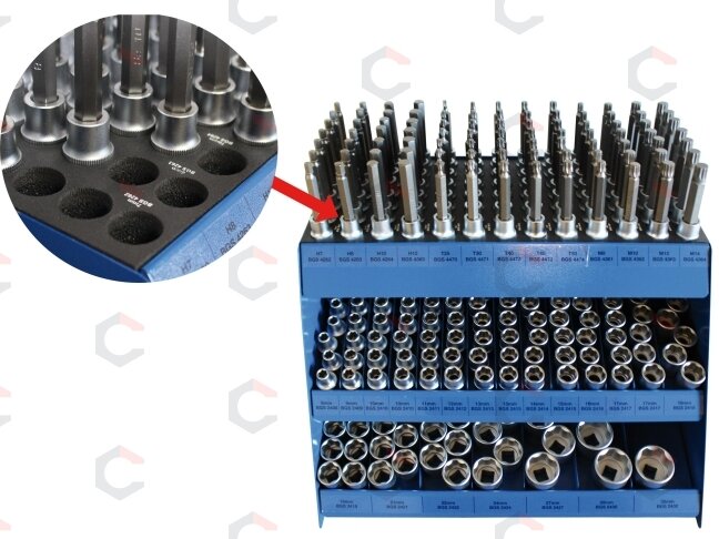 Prekybinis pardavimų stendas, pilnai sukomplektuotas: 1/2"galvutės / 1/2" bit antgaliai 315vnt. (4095) Prekybinis pardavimų stendas, pilnai sukomplektuotas: 1/2"galvutės / 1/2" bit antgaliai 315vnt. (4095)