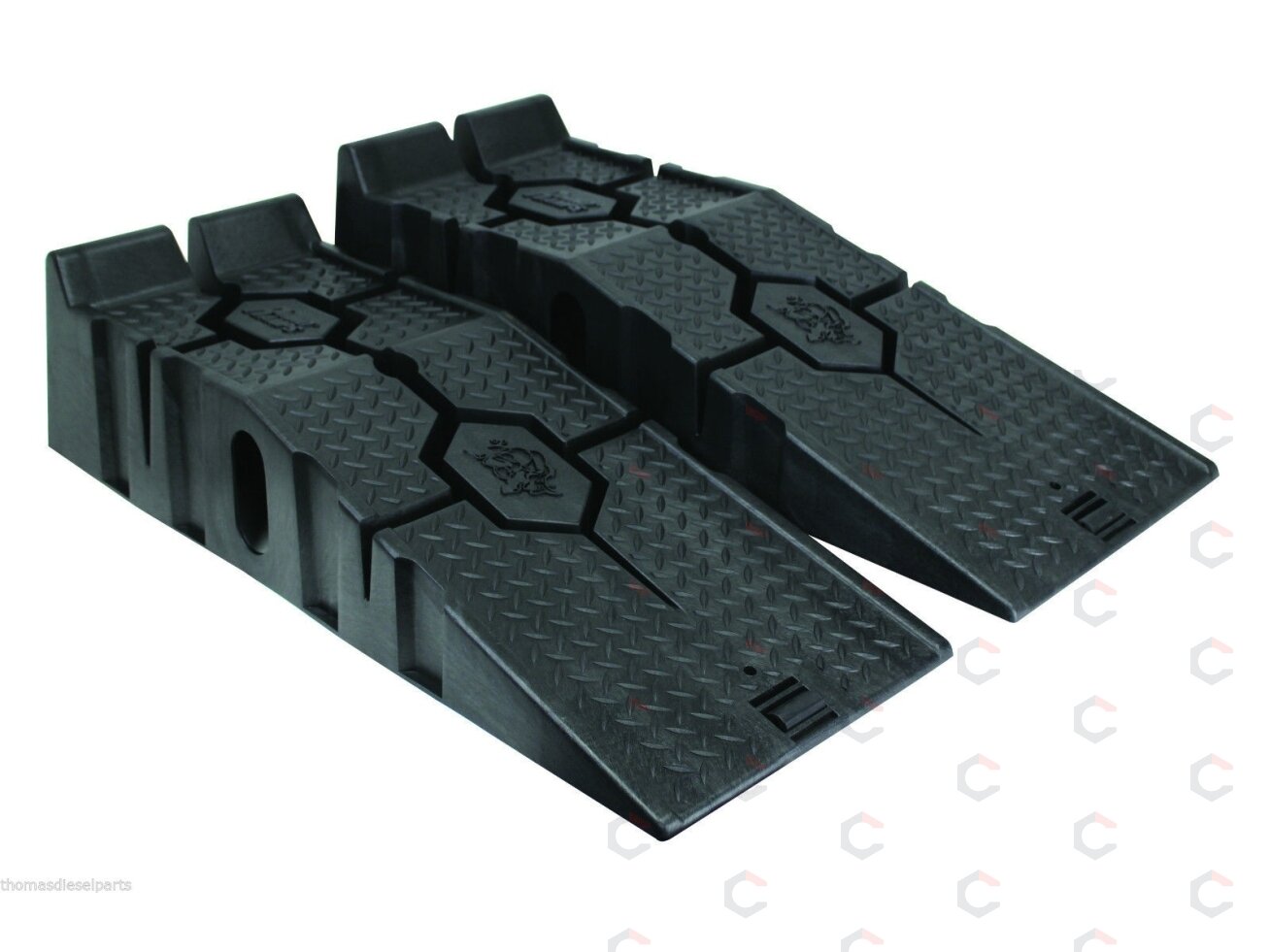 Rampa automobiliui | iki 2.5 ton x 2 | 90x32x22 cm | 2 vnt. (CR25) Rampa automobiliui | iki 2.5 ton x 2 | 90x32x22 cm | 2 vnt. (CR25)