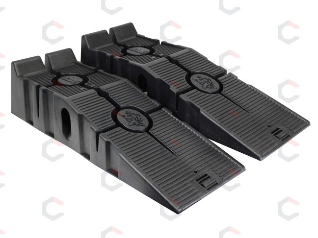 Rampa automobiliui | iki 2.5 ton x 2 | 90x32x22 cm | 2 vnt. (CR25) 1 Rampa automobiliui | iki 2.5 ton x 2 | 90x32x22 cm | 2 vnt. (CR25) 1
