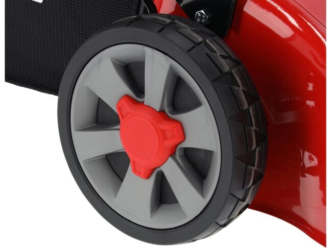 Savaeigė benzininė vejapjovė YATO | Loncin 139 cm³ | 2,4 kW | 460 mm (YT-85502) 13 Savaeigė benzininė vejapjovė YATO | Loncin 139 cm³ | 2,4 kW | 460 mm (YT-85502) 13