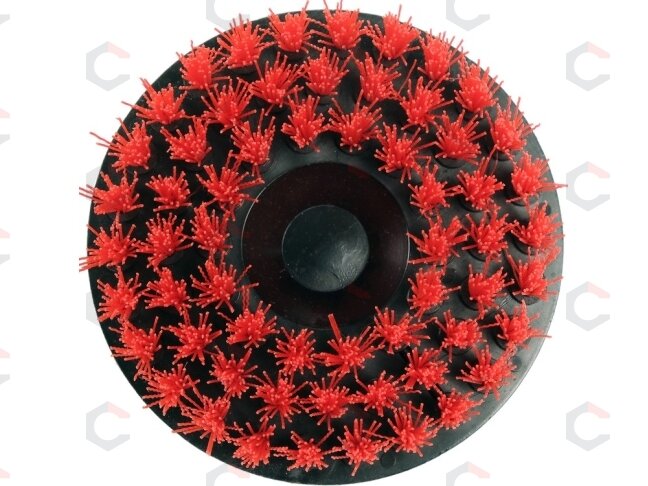 Šepečių rinkinys su Hex 6.3 mm (1/4") galu | Nailonas | 5 vnt. (YT-47777) 9 Šepečių rinkinys su Hex 6.3 mm (1/4") galu | Nailonas | 5 vnt. (YT-47777) 9