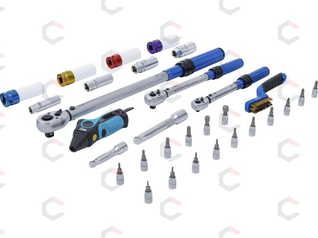 Sukimo momento veržliarakčių rinkinys | 6,3 mm (1/4"), 10 mm (3/8"), 12,5 mm (1/2") | 31 vnt. (74305) Sukimo momento veržliarakčių rinkinys | 6,3 mm (1/4"), 10 mm (3/8"), 12,5 mm (1/2") | 31 vnt. (74305)