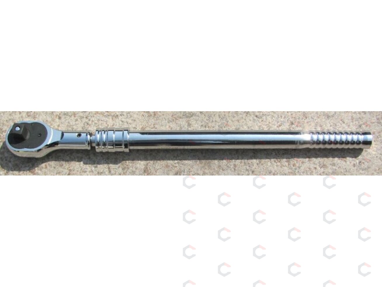 Terkšlė galvutėms, ištraukiama | 20 mm (3/4") | 610 - 1010 mm (RW24F) 1 Terkšlė galvutėms, ištraukiama | 20 mm (3/4") | 610 - 1010 mm (RW24F) 1