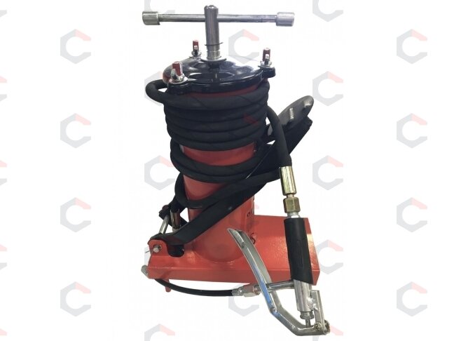 Tepimo pompa | kojinė 3L + 4 m žarna (GP03F) 1 Tepimo pompa | kojinė 3L + 4 m žarna (GP03F) 1