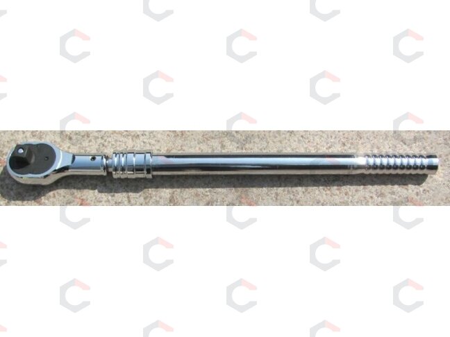 Terkšlė galvutėms, ištraukiama | 20 mm (3/4") | 610 - 1010 mm (RW24F) 1 Terkšlė galvutėms, ištraukiama | 20 mm (3/4") | 610 - 1010 mm (RW24F) 1