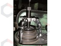 Universalus hidraulinis nuėmėjas dvikojis - trikojis, 12t. (SK5212) 2 Universalus hidraulinis nuėmėjas dvikojis - trikojis, 12t. (SK5212) 2