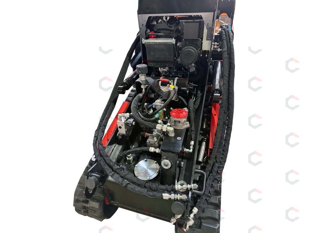 Mini vikšrinis krautuvas | 24,7 AG | 650 kg | Kubota D1105 (YT-86400) 13
