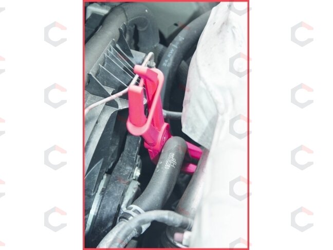 Žarnų užspaudimo replės lenktos 90° | Ø10, Ø15 ir Ø24 mm | 3 vnt. (MG50710) 2 Žarnų užspaudimo replės lenktos 90° | Ø10, Ø15 ir Ø24 mm | 3 vnt. (MG50710) 2
