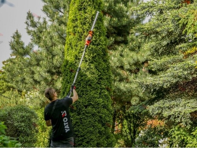 Žirklės gyvatvorei | teleskopinės | 600W 51CM (YT-84790) 1 Žirklės gyvatvorei | teleskopinės | 600W 51CM (YT-84790) 1